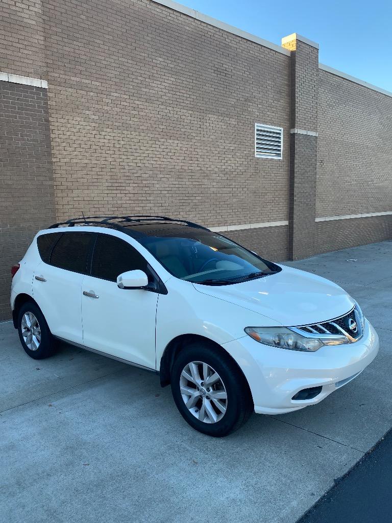 2012 Nissan Murano SV's photo