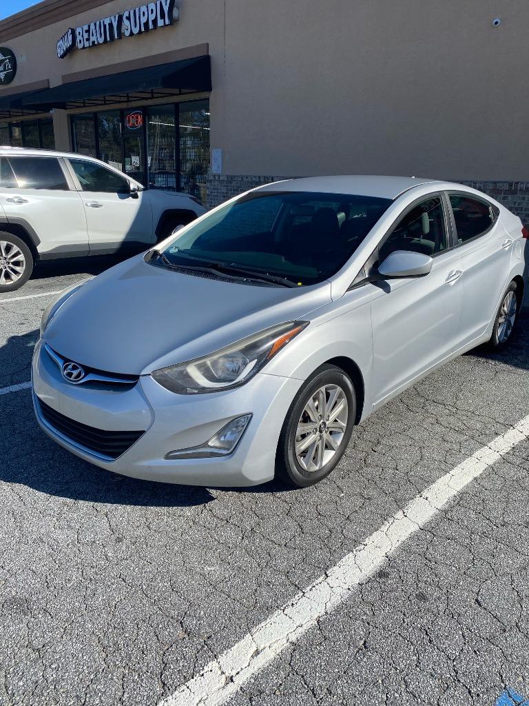 2015 Hyundai Elantra SE