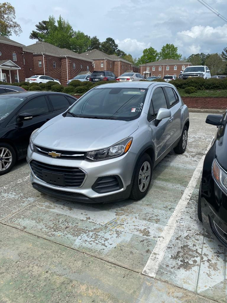 2017 Chevrolet Trax LS's photo