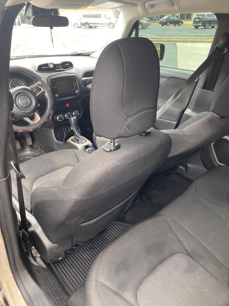 2015 Jeep Renegade Latitude - Photo 10